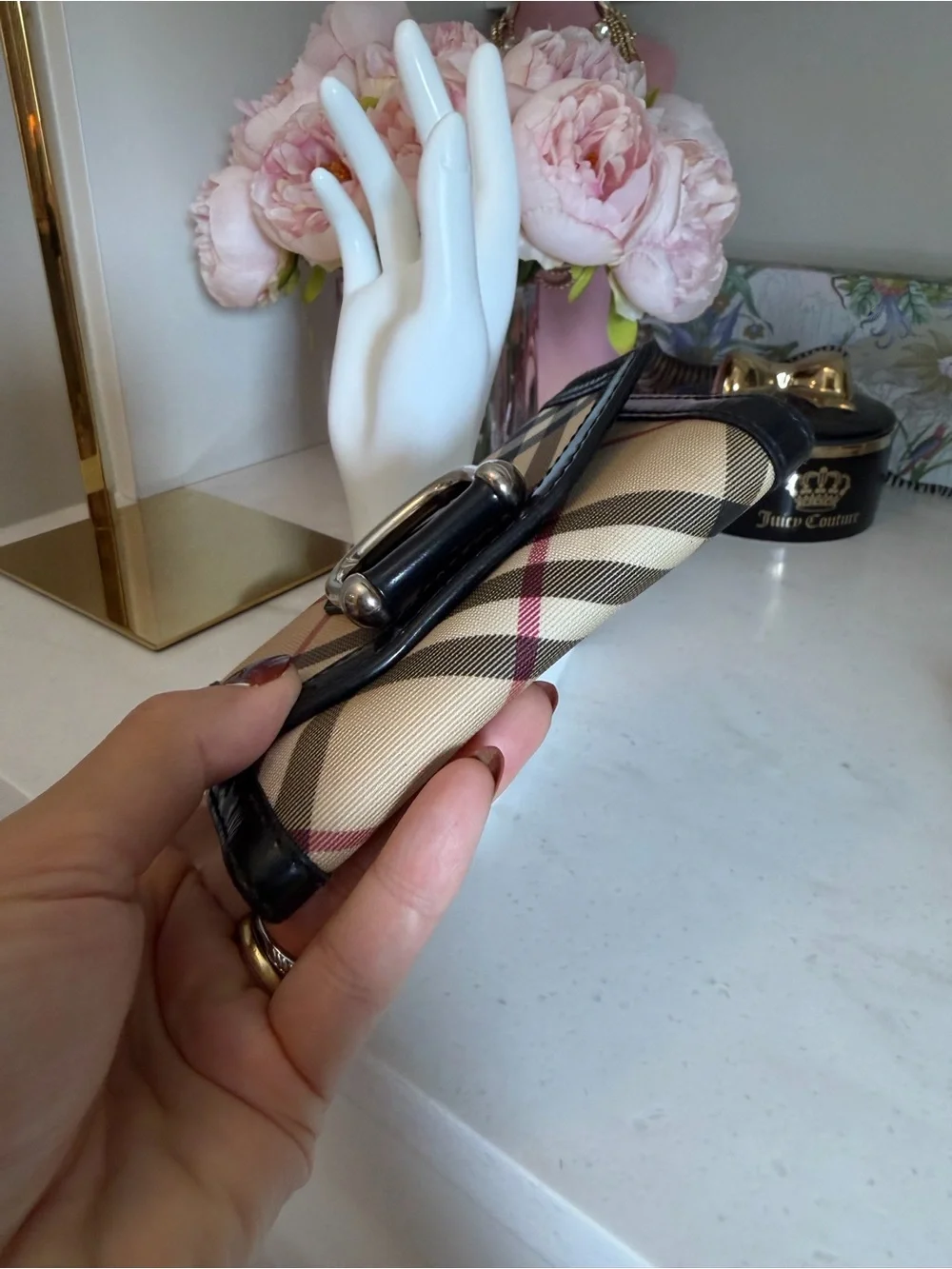 Burberry classic plaid